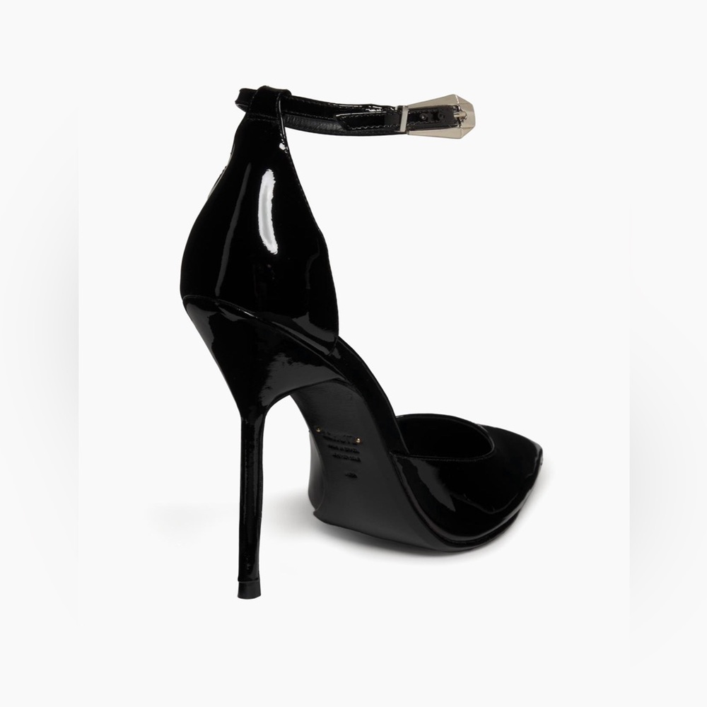 SCHUTZ Patent Leather Black Pointy Toe Pumps 🖤